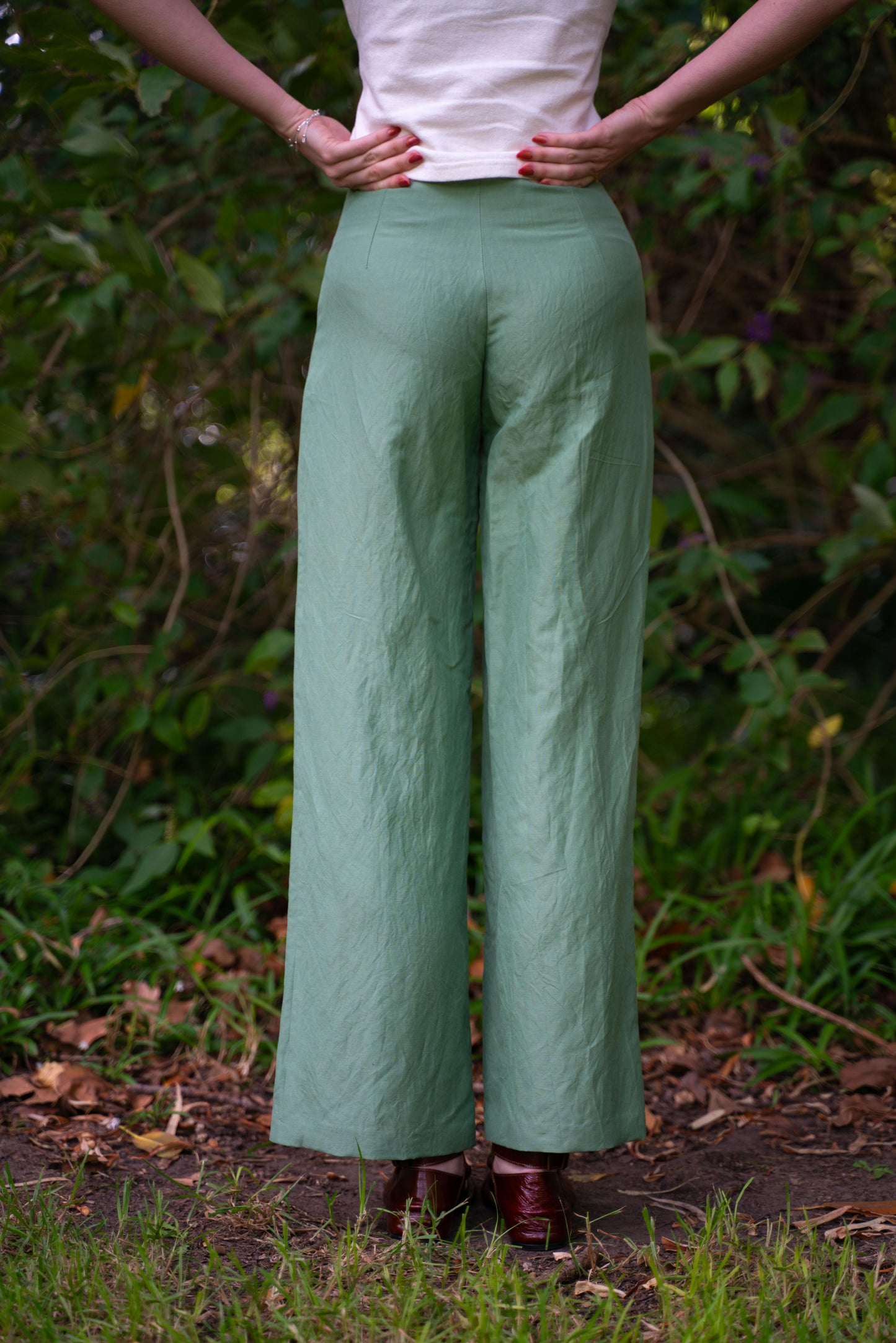 Edie Trouser in Silk/ Linen Suiting