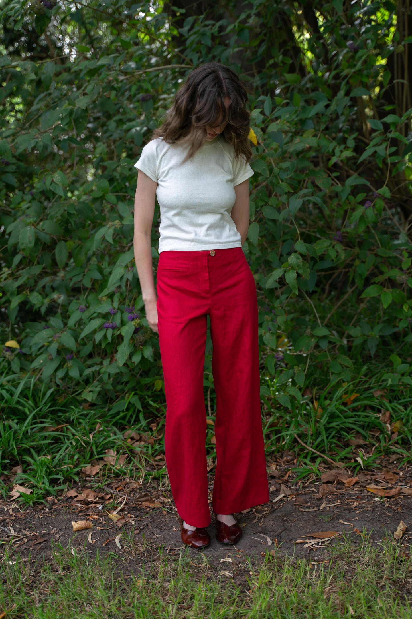 Edie Trouser in Scarlet Linen