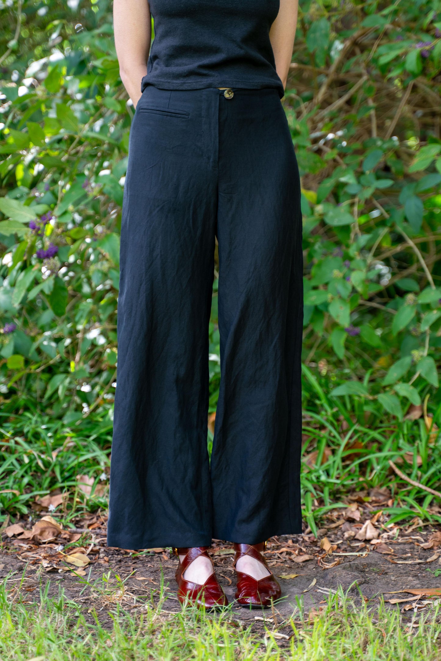 Edie Trouser in Silk/ Linen Suiting